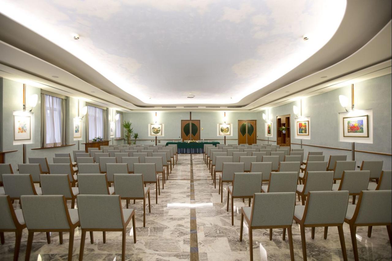 Palace Hotel Moderno Pordenone Zewnętrze zdjęcie
